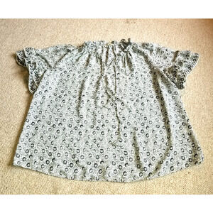 Womens Top-MAX STUDIO-black/ivory floral silky tasseled tunic flutter slv-1X